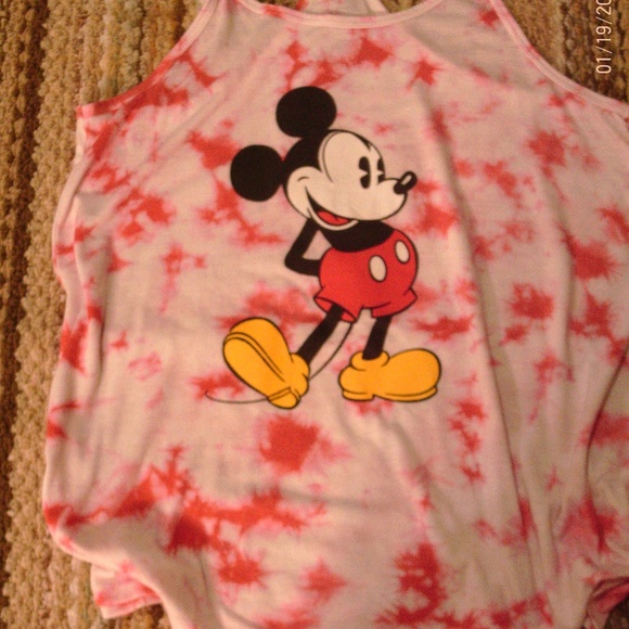 Disney Tops - ✨Disney Top
